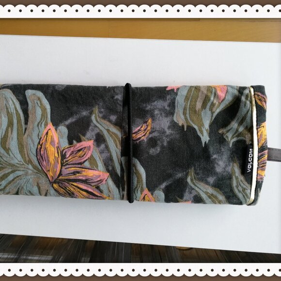 PURSE HANDMADE SOFT BROWN FAUX LEATHER LEAVES PRINT COTTON GOLD TONE RIBBON - Picture 2 of 5